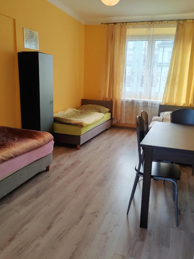 Hostel Omega Rzeszów Exteriör bild