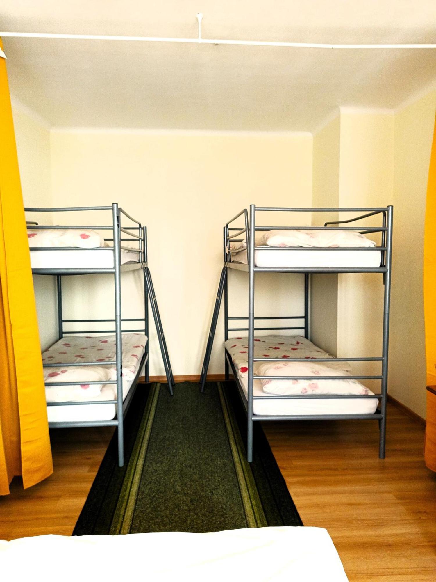 Hostel Omega Rzeszów Exteriör bild