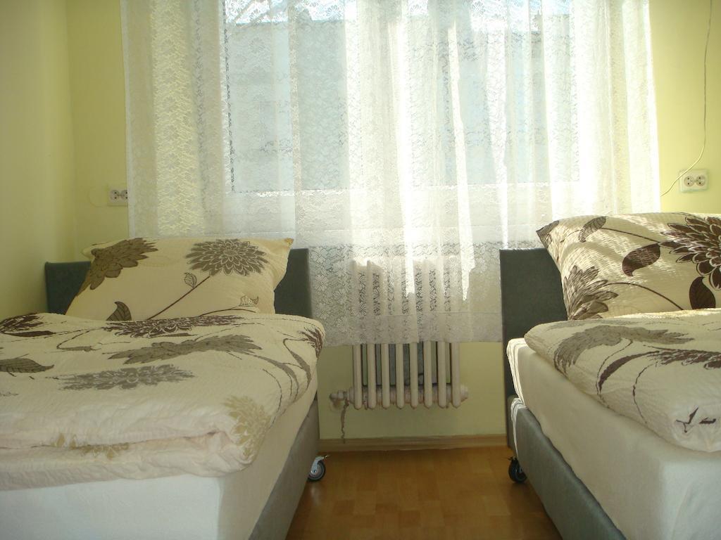 Hostel Omega Rzeszów Rum bild